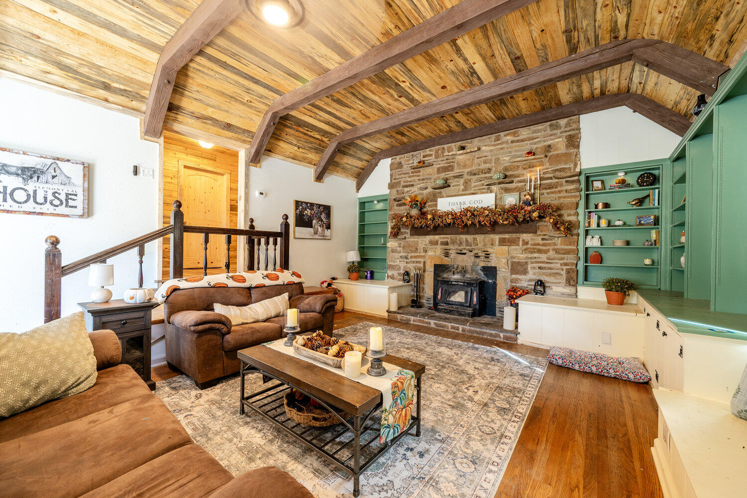 48 Wagon Box Road Story, WY 82842 - Photo 13 of 86 048_dsc_9450-hdr_799