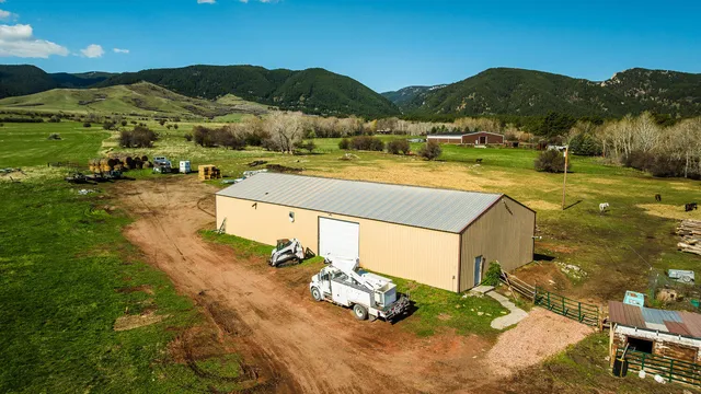 $1,400,000 | 48 Wagon Box Road, Story, WY 82842