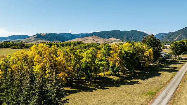$1,400,000 | 48 Wagon Box Road, Story, WY 82842