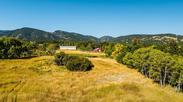 $1,400,000 | 48 Wagon Box Road, Story, WY 82842