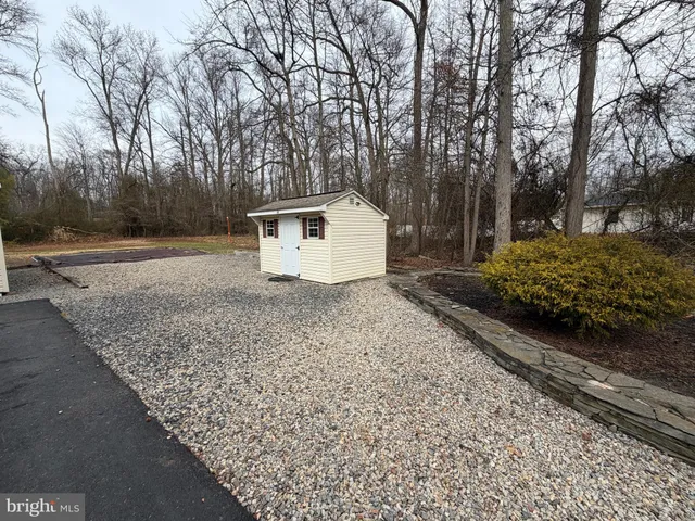 $3,200 | 9 Beechwood Lane, Unit A, Burlington, NJ 08016