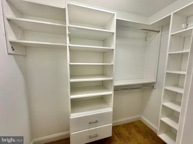 $3,200 | 9 Beechwood Lane, Unit A, Burlington, NJ 08016