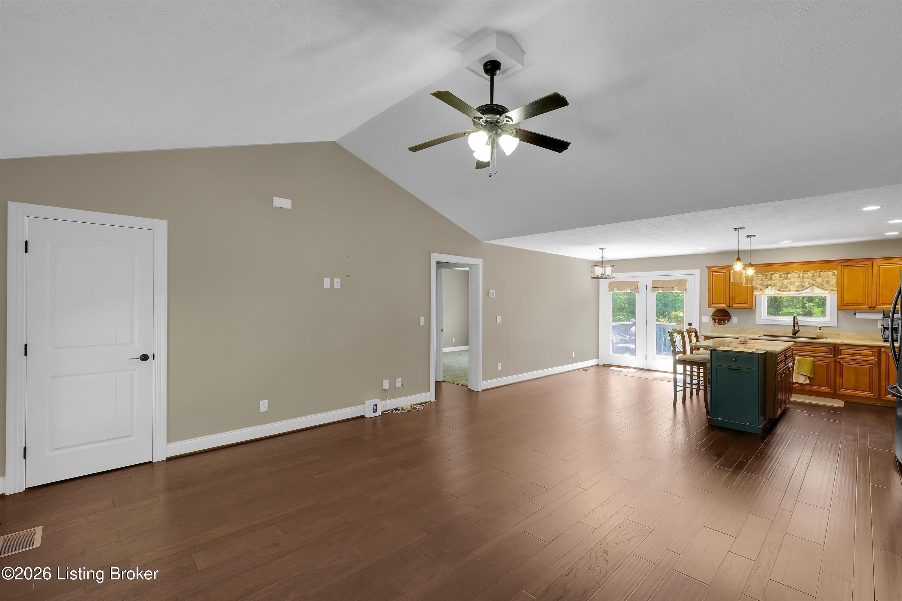7840 Whipperwill Road Louisville, KY 40214 - Photo 12 of 52 12-7840 Whipperwill Rd