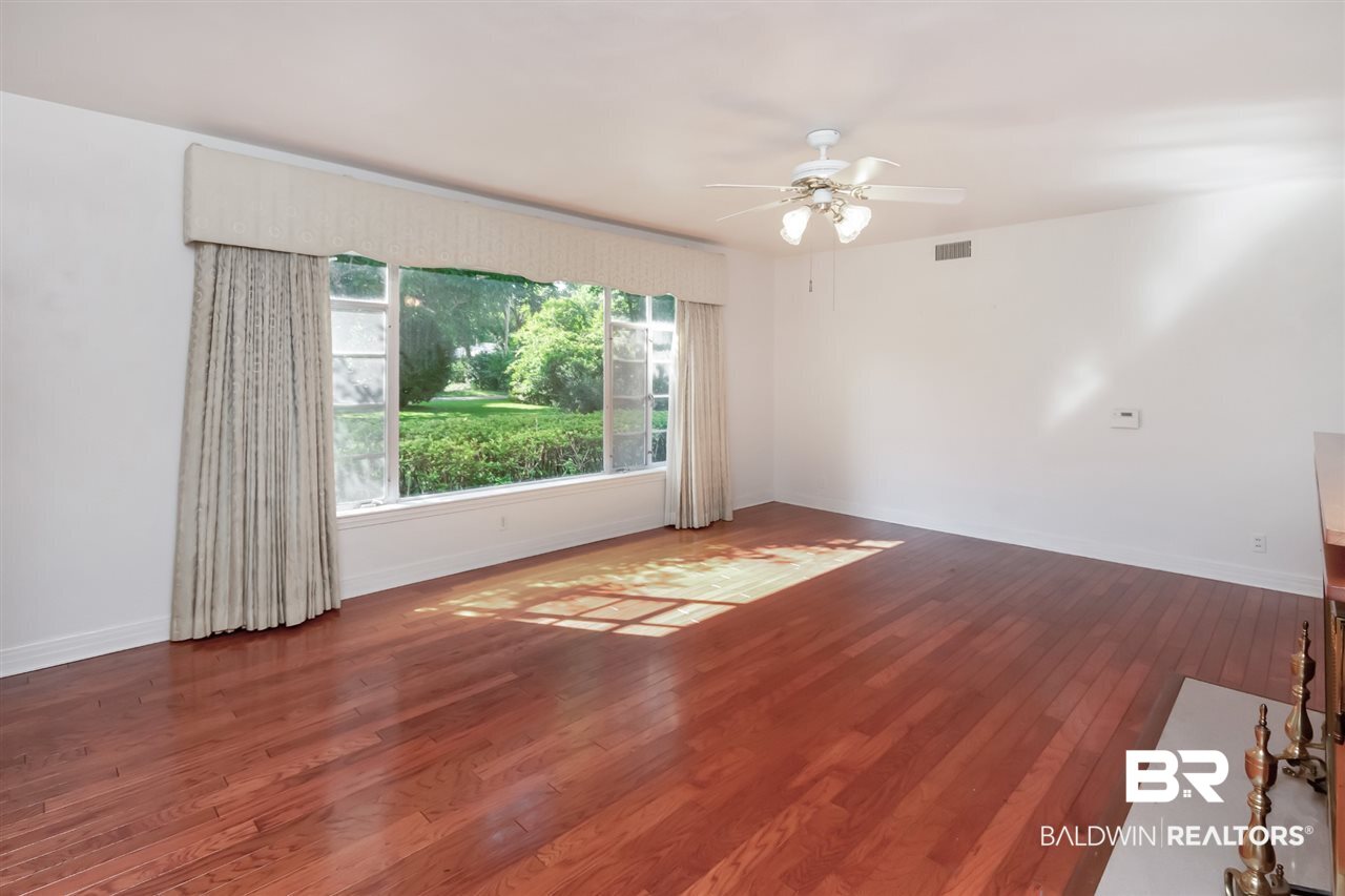 4257 Regulus Drive Mobile, AL 36693 - Photo 6 of 48