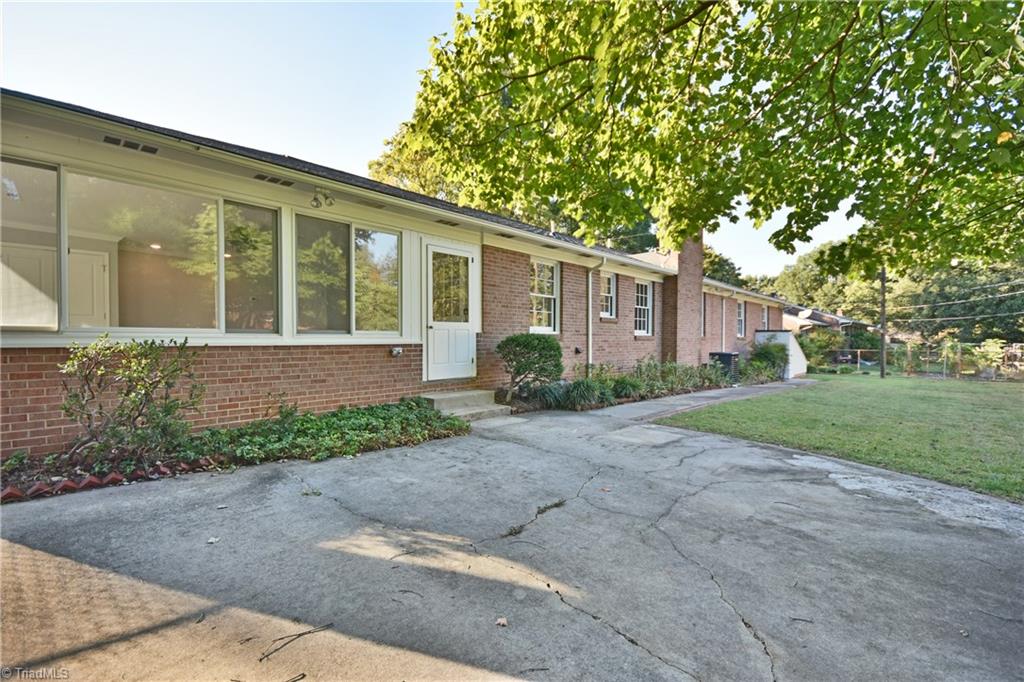 2713 Tudor Road Winston-Salem, NC 27106 - Photo 20 of 23 Gallery Image 20