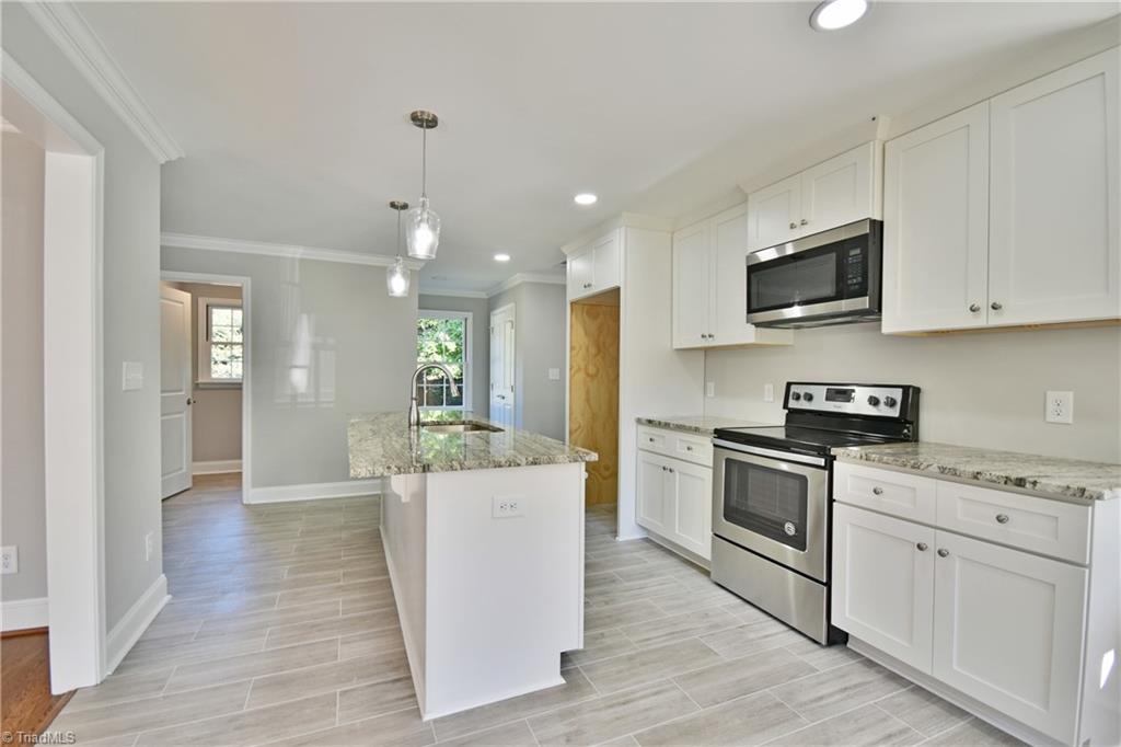 2713 Tudor Road Winston-Salem, NC 27106 - Photo 3 of 23 Gallery Image 3
