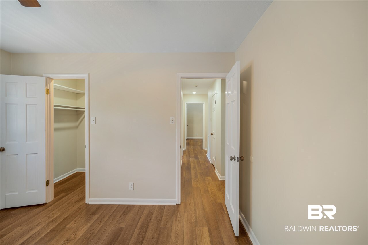 705 Spring Station Road Mobile, AL 36609 - Photo 22 of 35