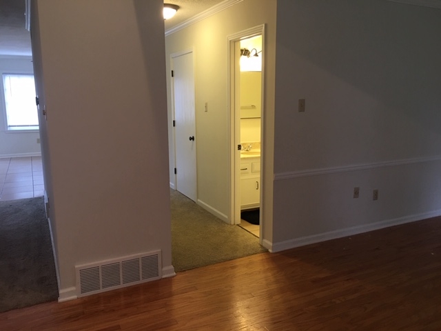 7018 Country Road, Unit 21 Germantown, TN 38138 - Photo 12 of 23 Gallery Image 12