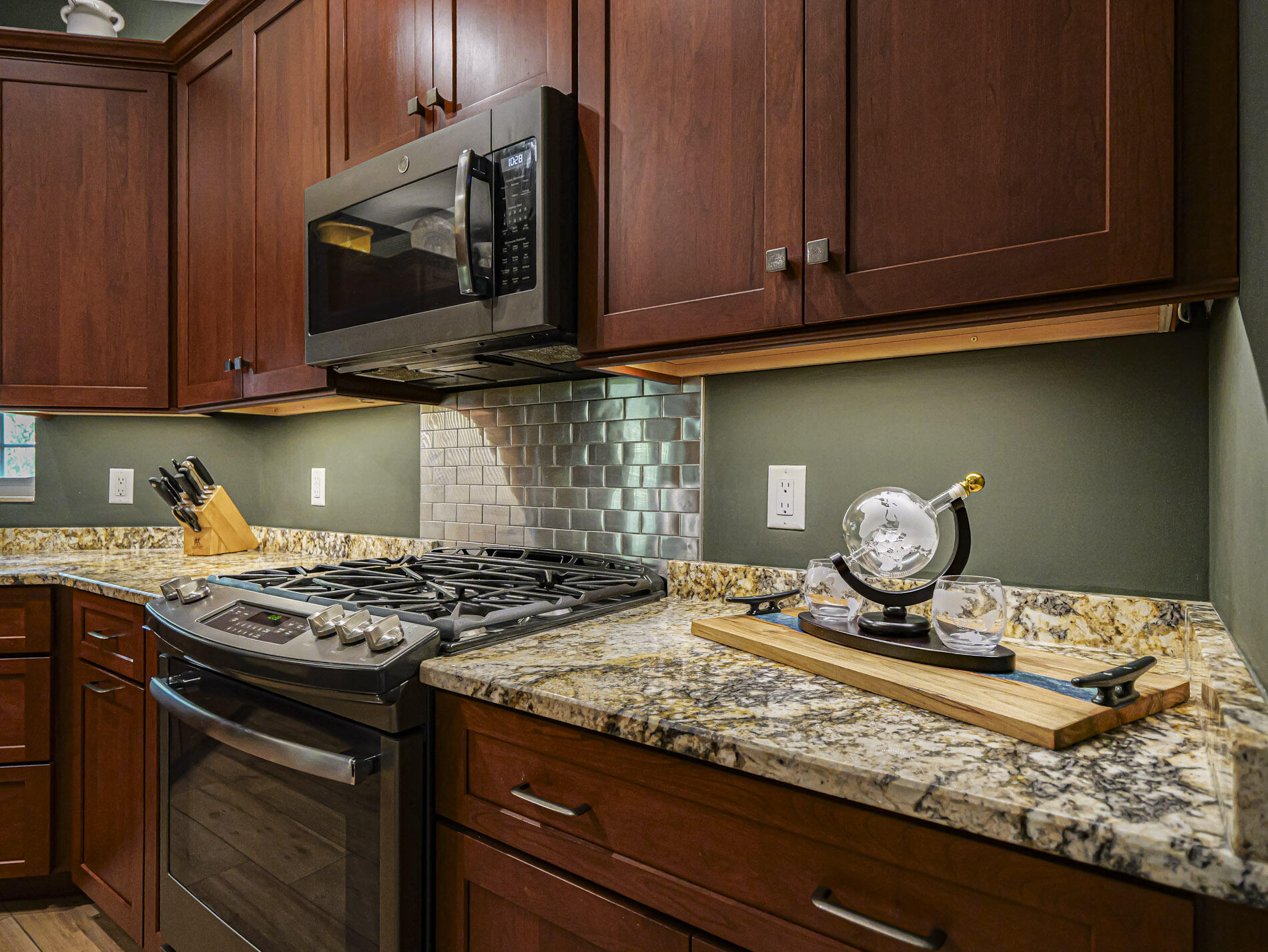 1354 Southwest Locks Road Stuart, FL 34997 - Photo 20 of 68 24