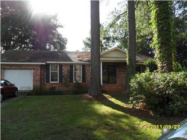 1094 Talisman Road Mount Pleasant, SC 29464 - Photo 1 of 4 Primary Photo