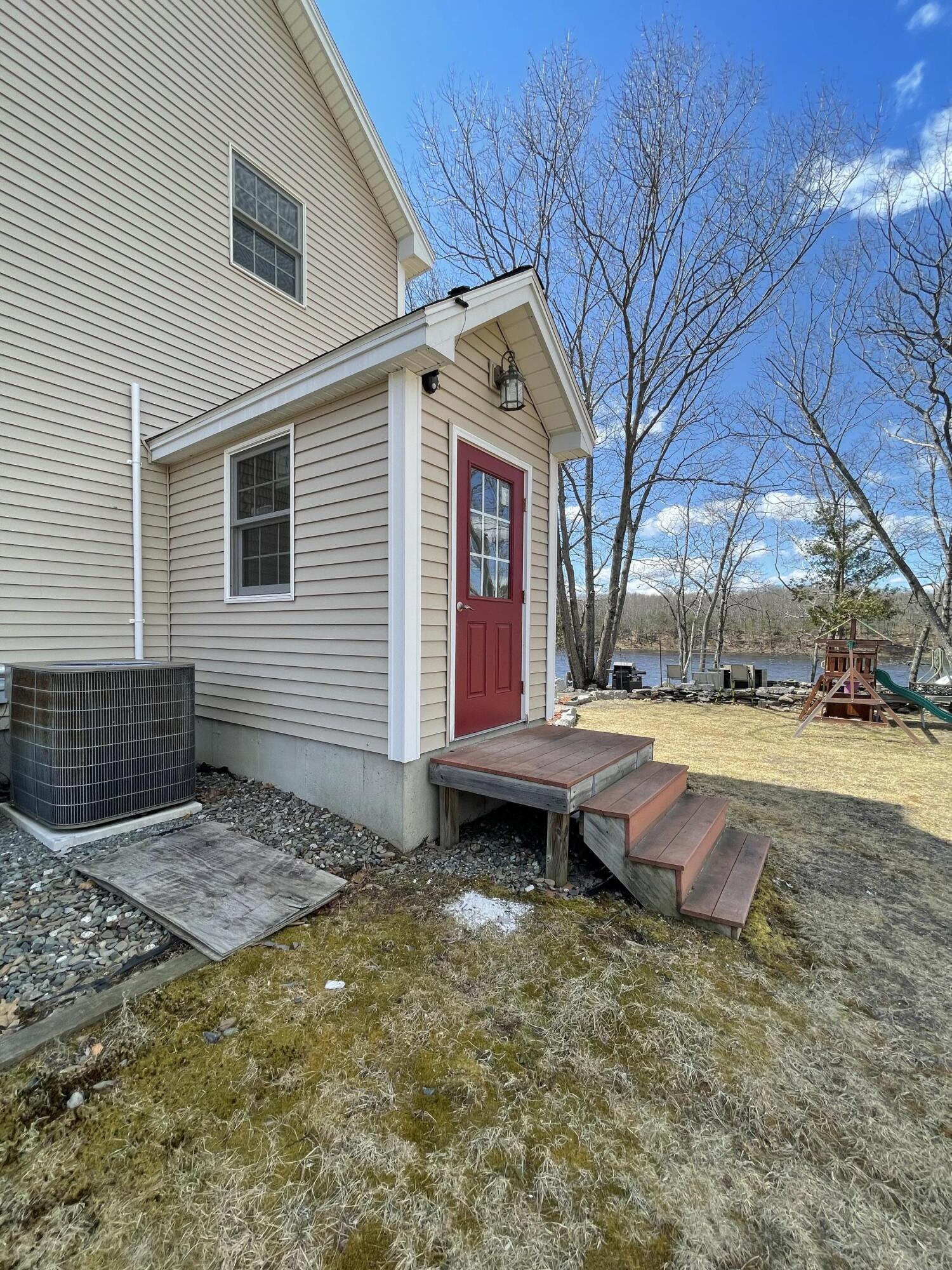 638 Riverside Drive Eddington, ME 04428 - Photo 13 of 200 42F44E8F-DEF5-43F3-943E-51449BE3E3C1