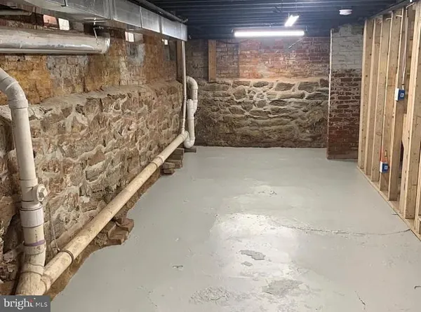 $1,650 | 2124 East Somerset Street, Philadelphia, PA 19134