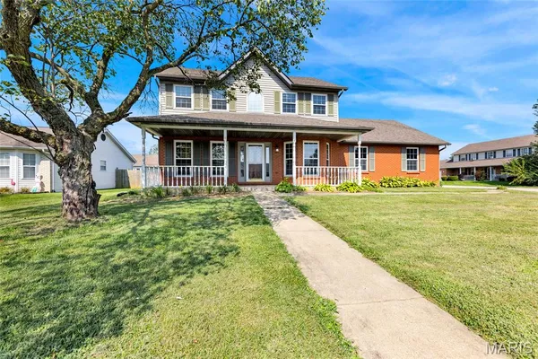 $410,000 | 1503 Progress Lane, Belleville, IL 62221