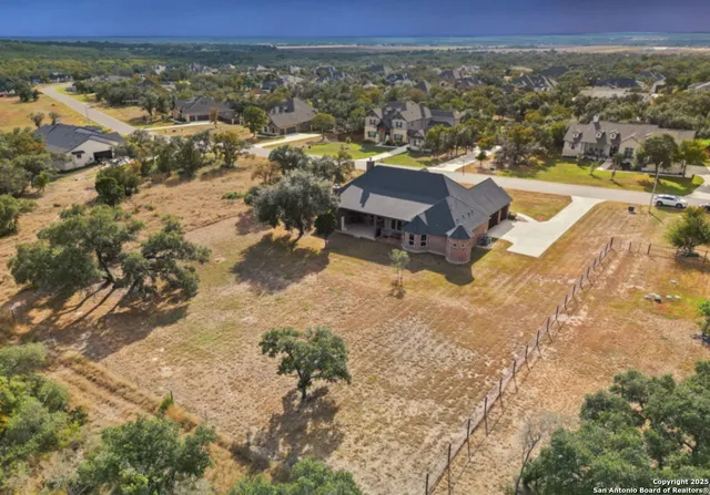$3,800 | 451 Stone Loop, Castroville, TX 78009