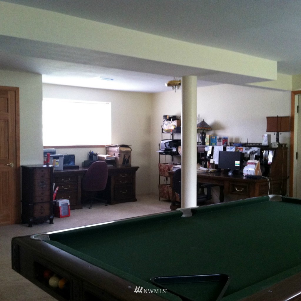 6778 Holst Road Clinton, WA 98236 - Photo 20 of 22 Gallery Image 20