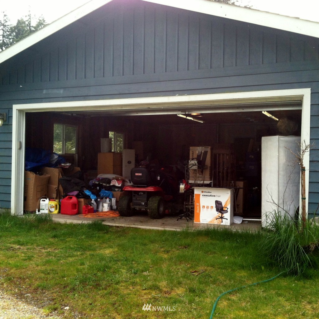 6778 Holst Road Clinton, WA 98236 - Photo 22 of 22 Gallery Image 22
