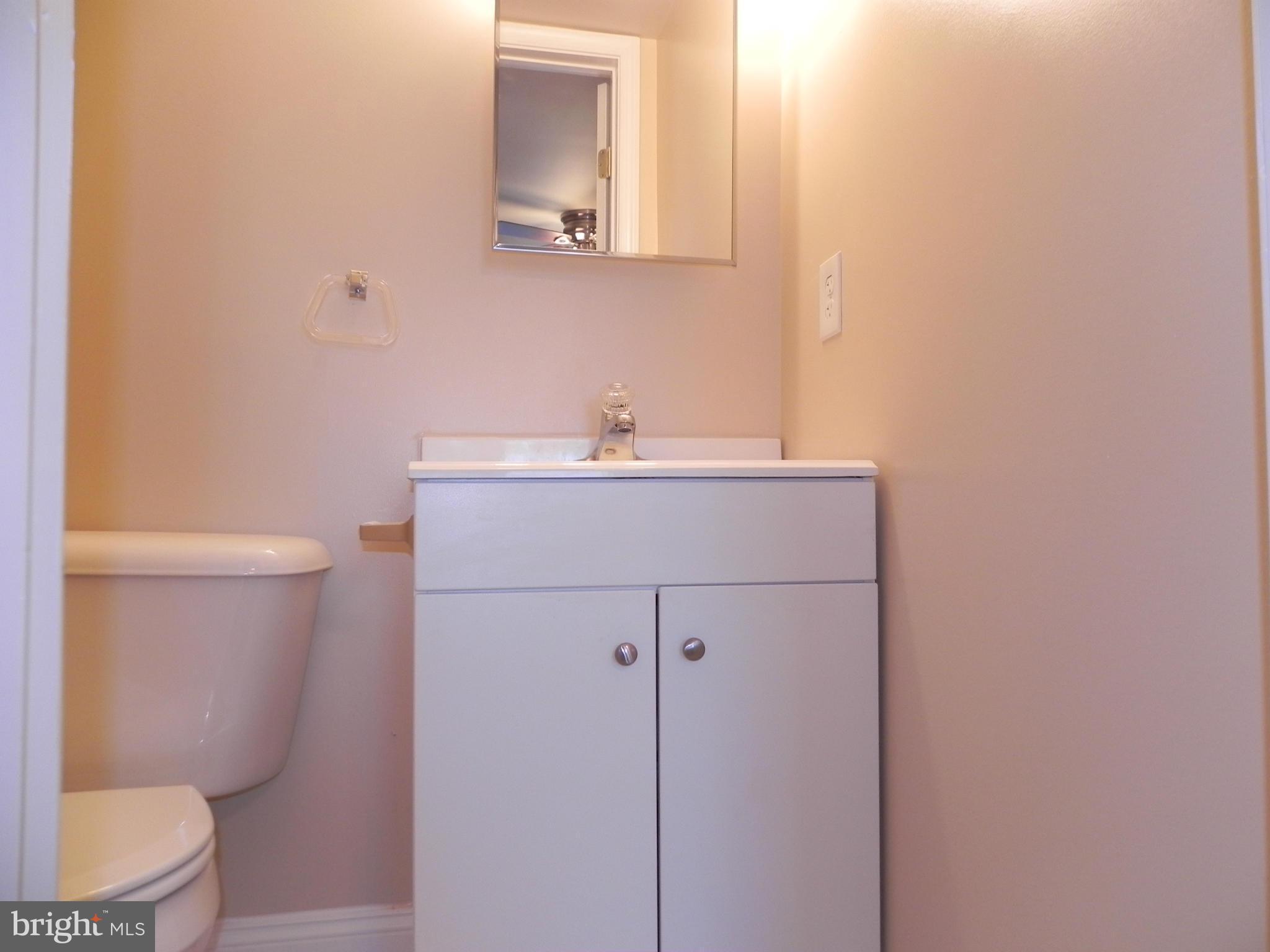 4411 Maple Road Morningside, MD 20746 - Photo 15 of 28 Bath (Master)