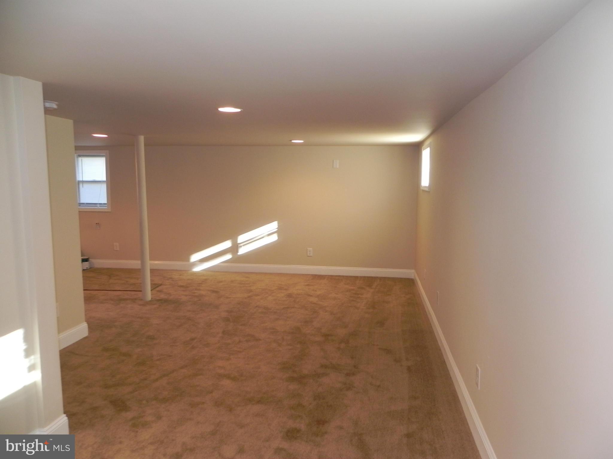 4411 Maple Road Morningside, MD 20746 - Photo 20 of 28 Family Room