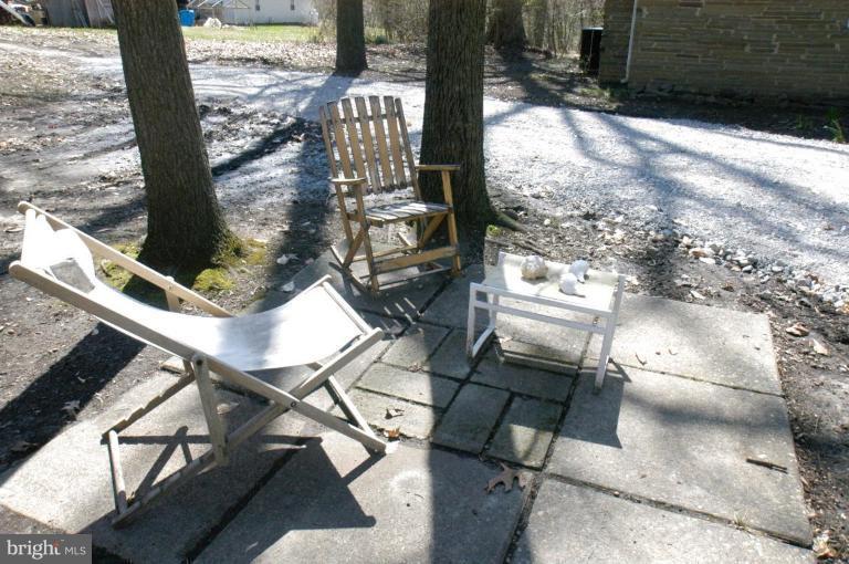 8235 Brock Bridge Road Laurel, MD 20724 - Photo 5 of 8 Patio