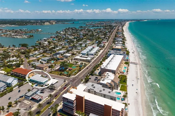$349,900 | 10 164th Avenue, Unit 1, Redington Beach, FL 33708