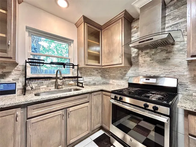 $2,400 | 2309 Devonshire Drive, Unit A/B, Austin, TX 78723