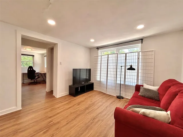 $2,400 | 2309 Devonshire Drive, Unit A/B, Austin, TX 78723