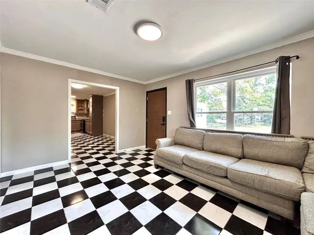 $2,400 | 2309 Devonshire Drive, Unit A/B, Austin, TX 78723