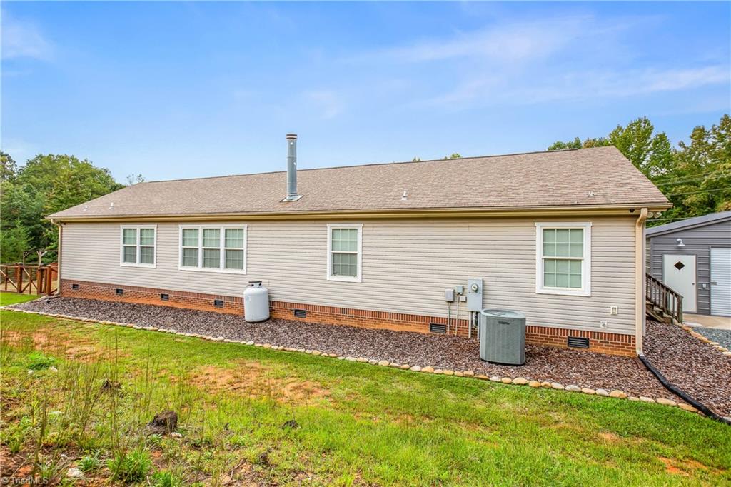 1027 Doris Road Walnut Cove, NC 27052 - Photo 27 of 33 Gallery Image 27