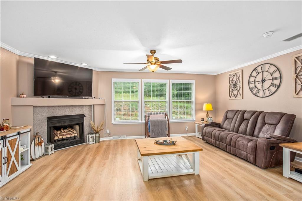 1027 Doris Road Walnut Cove, NC 27052 - Photo 8 of 33 Gallery Image 8