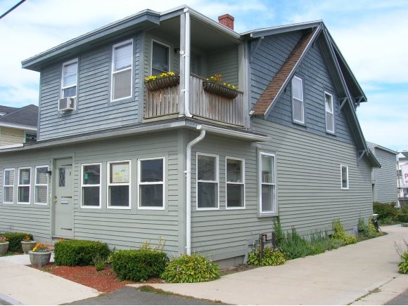 8 M Street Hampton, NH 03842 - Photo 1 of 1 Gallery Image 1