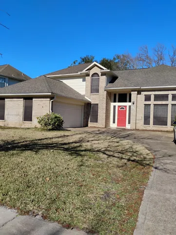$2,400 | 231 Cedar Elm Lane, Sugar Land, TX 77479