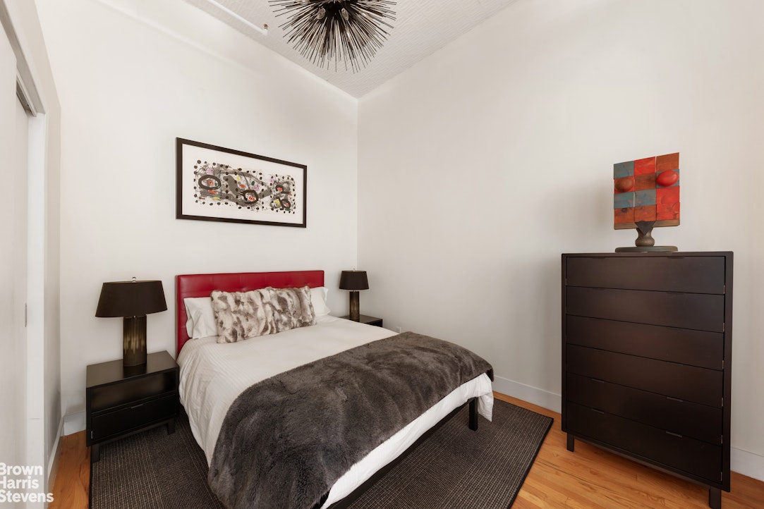 54 Greene Street, Unit 3A Manhattan, NY 10013 - Photo 8 of 11