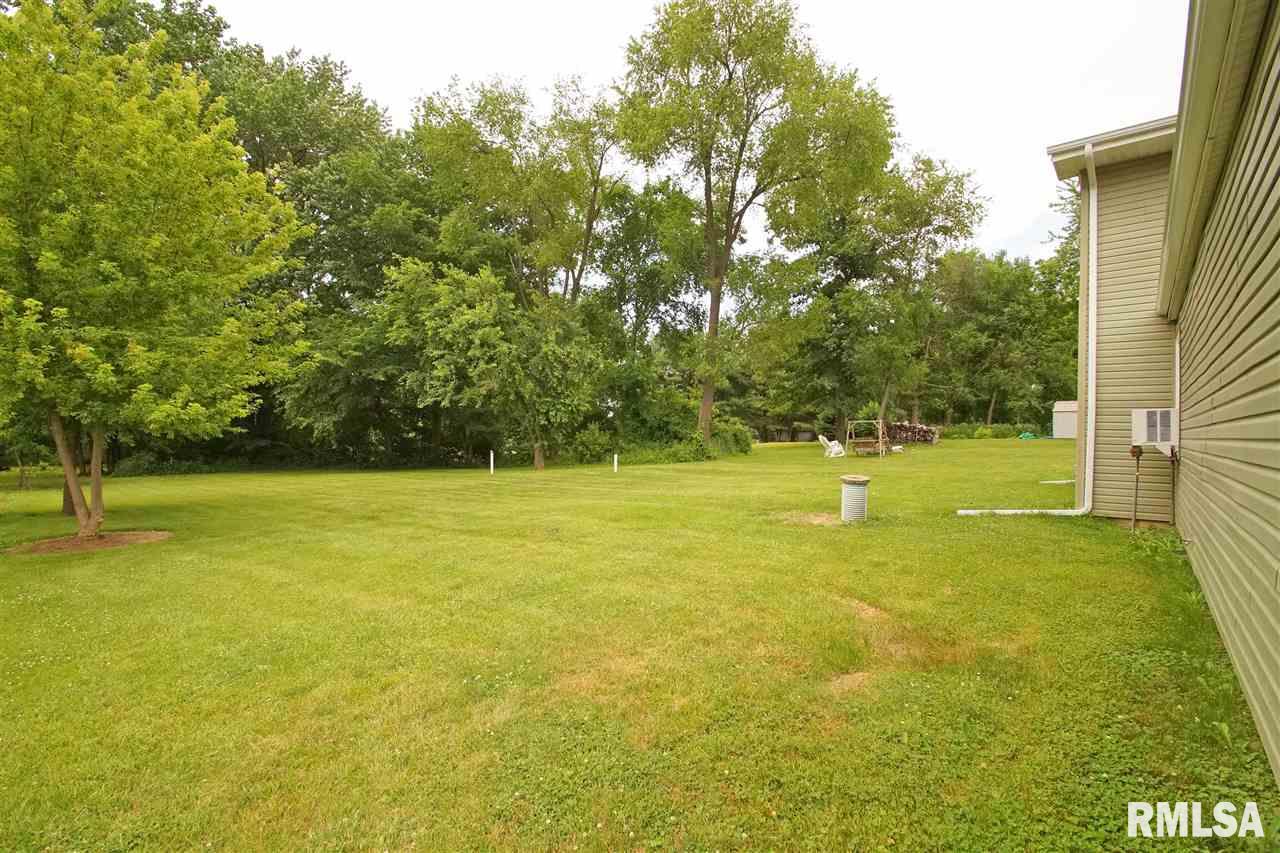 2203 North Ellory Road Peoria, IL 61604 - Photo 27 of 28 Gallery Image 27