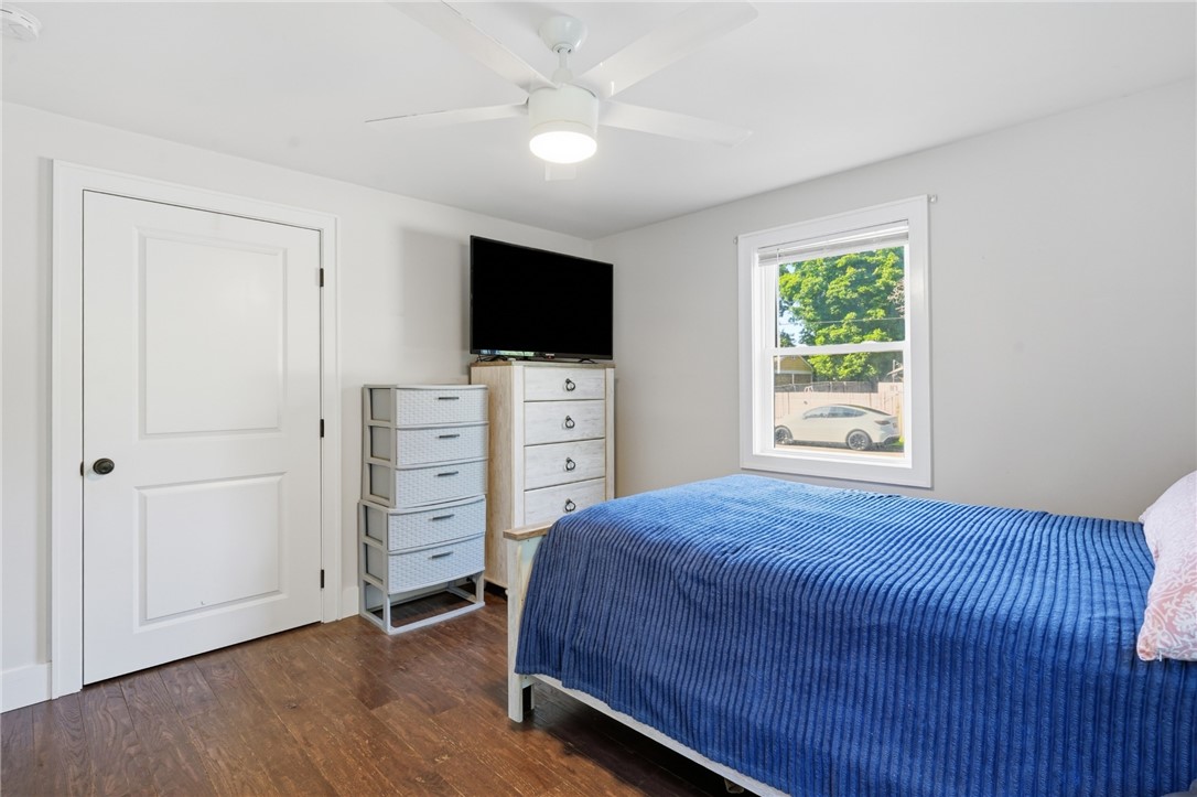 6 Adrian Street Warwick, RI 02886 - Photo 18 of 30 Gallery Image 18