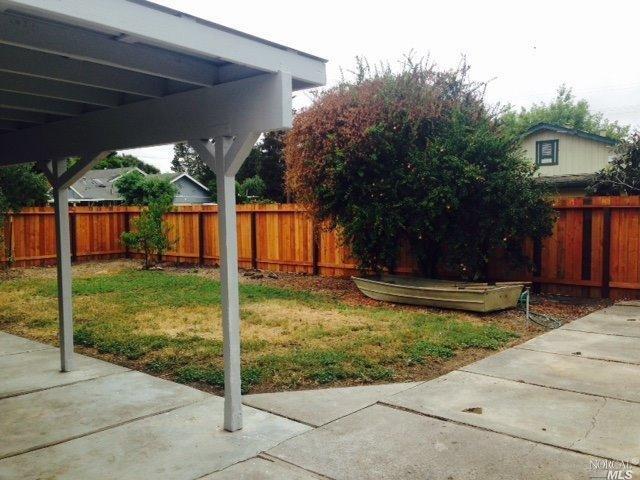 500 West 9th Street Santa Rosa, CA 95401 - Photo 1 of 1 Large back yard with new fencing.