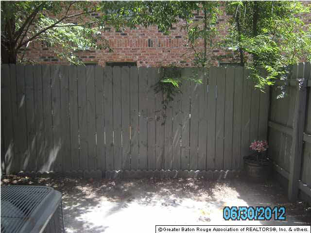 2811 South Roth Avenue, Unit 16B Gonzales, LA 70737 - Photo 3 of 13 Gallery Image 3