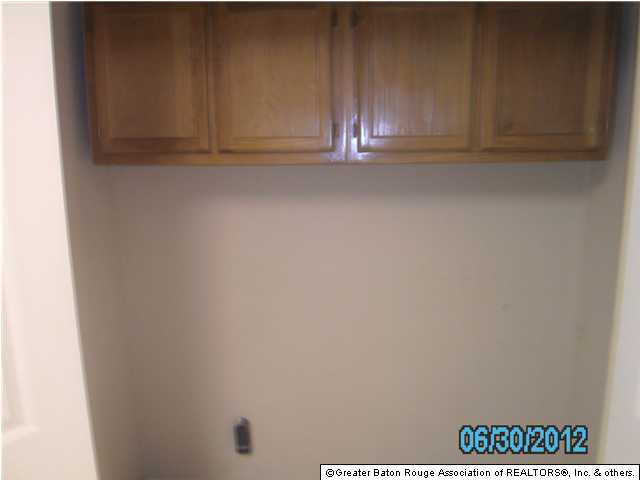 2811 South Roth Avenue, Unit 16B Gonzales, LA 70737 - Photo 6 of 13 Gallery Image 6