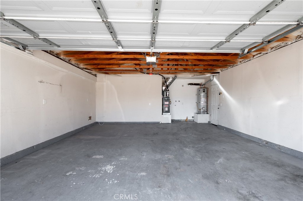27394 Rustic Lane Highland, CA 92346 - Photo 25 of 41