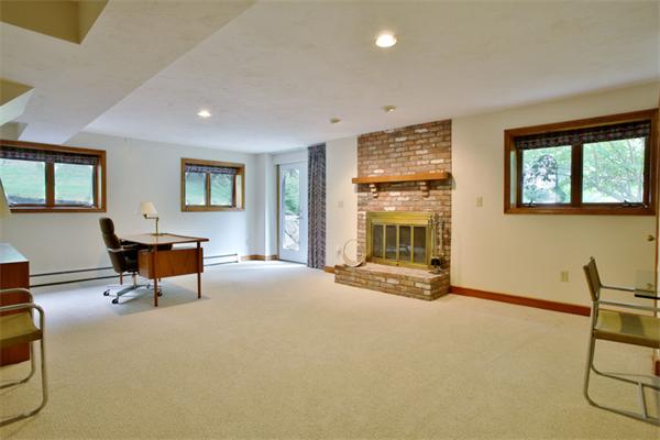 88 Sears Road Southborough, MA 01772 - Photo 13 of 20 Gallery Image 13