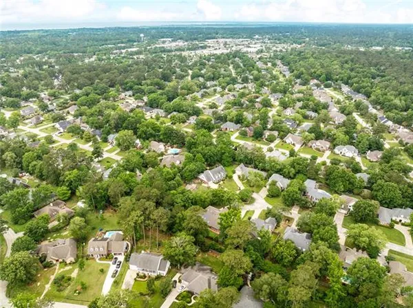 $3,800 | 1306 Woodmere Drive, Mandeville, LA 70471
