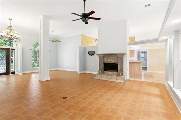 $3,800 | 1306 Woodmere Drive, Mandeville, LA 70471