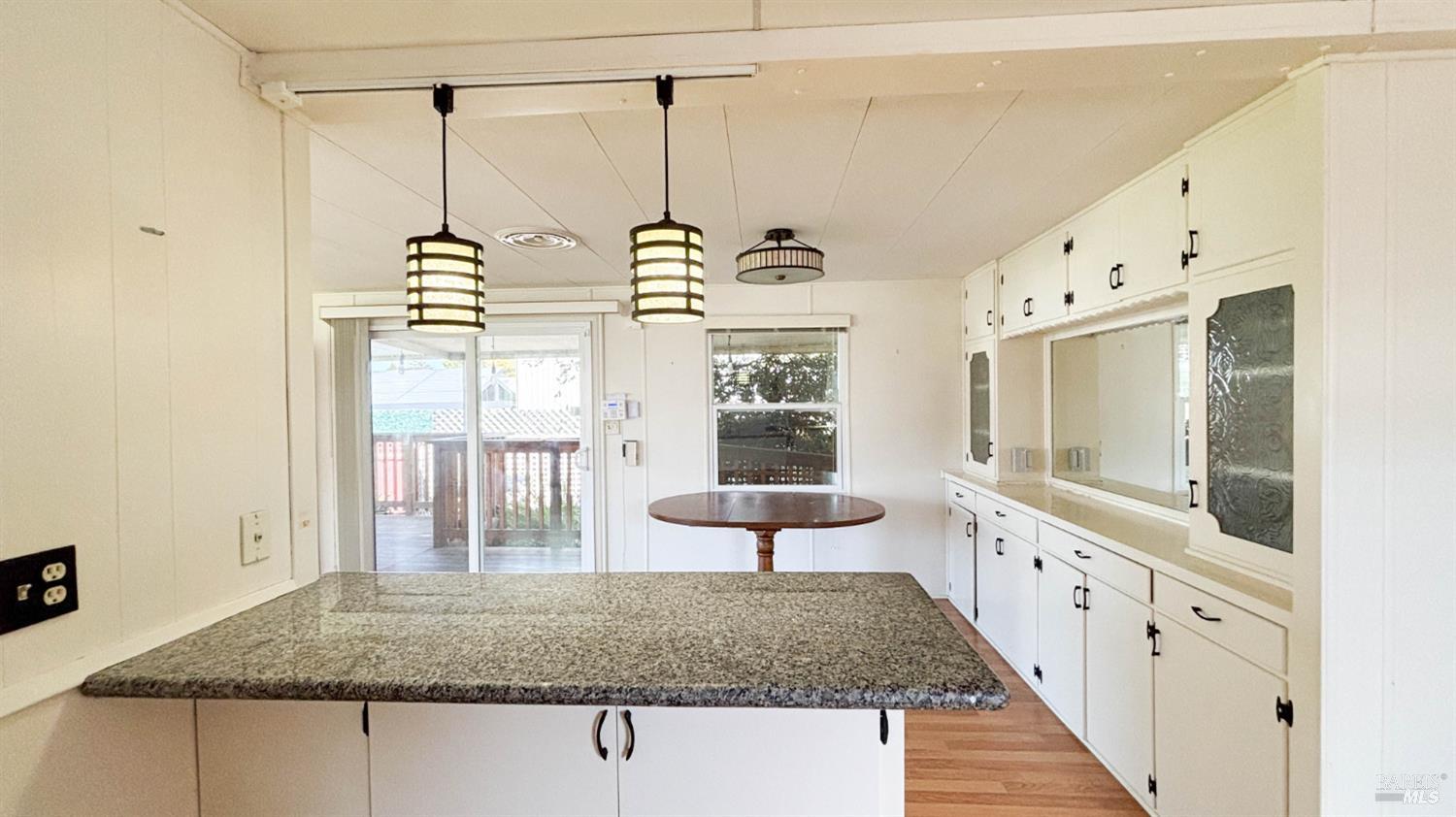 320 Rustic Lane Rohnert Park, CA 94928 - Photo 5 of 32 Gallery Image 5