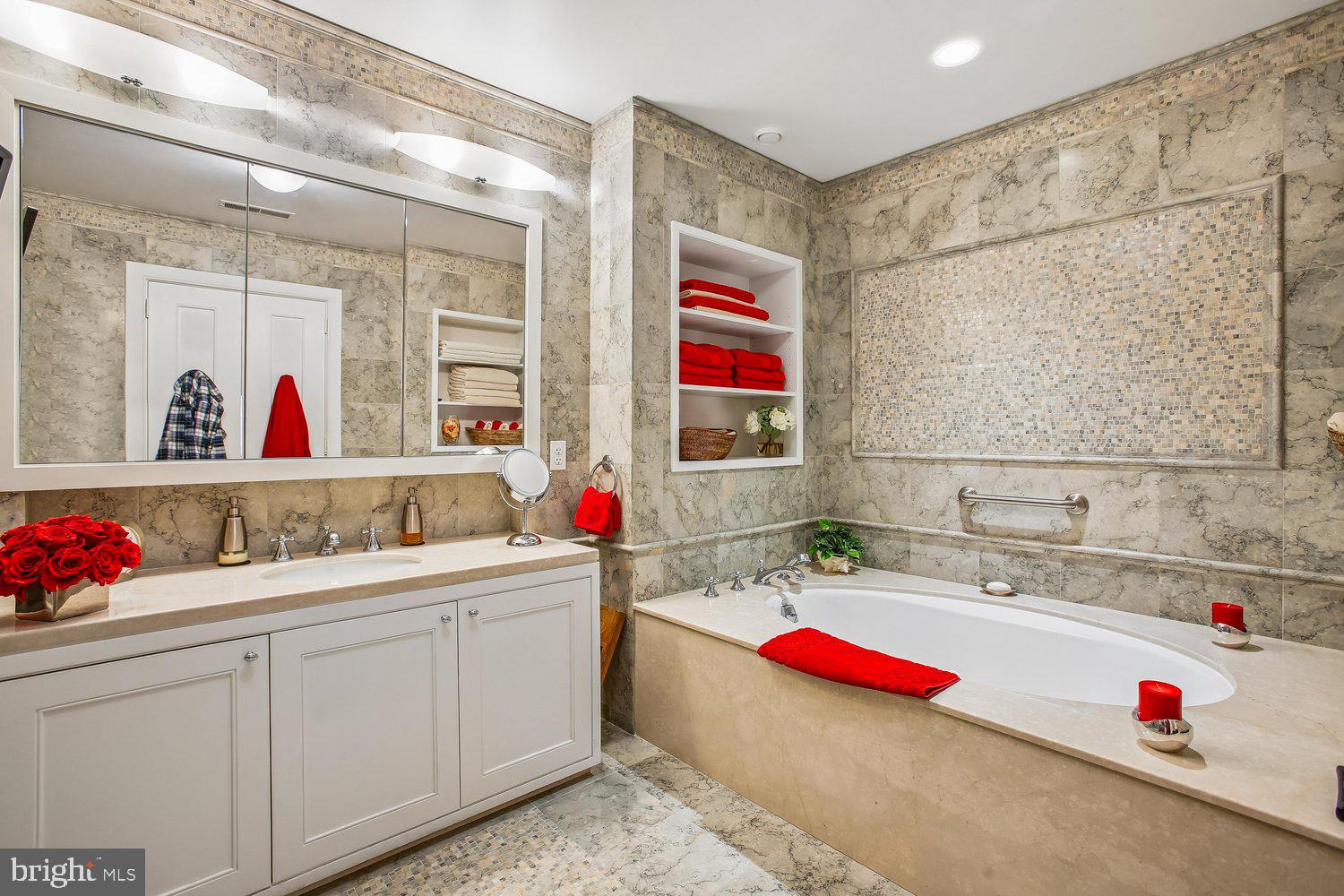 700 Belgrove Road McLean, VA 22101 - Photo 29 of 86 Primary Bath