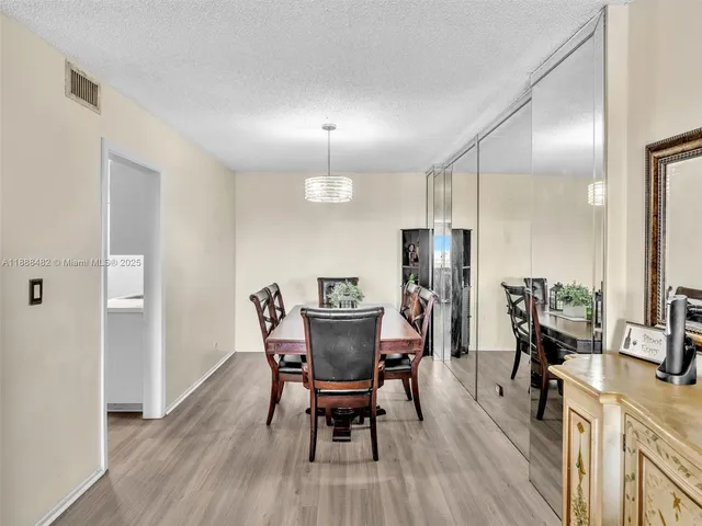 $259,000 | 800 Northeast 195th Street, Unit 716, Miami, FL 33179