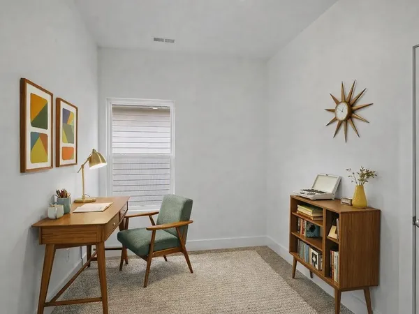 $2,850 | 2140 18th Avenue North, Nashville, TN 37208