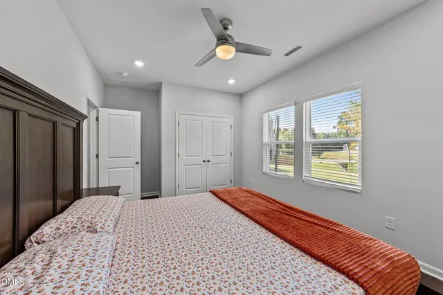 a view of a walk in closet