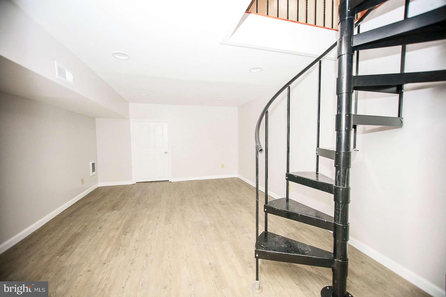 3924 Reisterstown Road Baltimore, MD 21215 - Photo 5 of 15