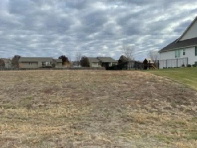 $40,000 | 3438 Deer Ridge, Rose Hill, KS 67133