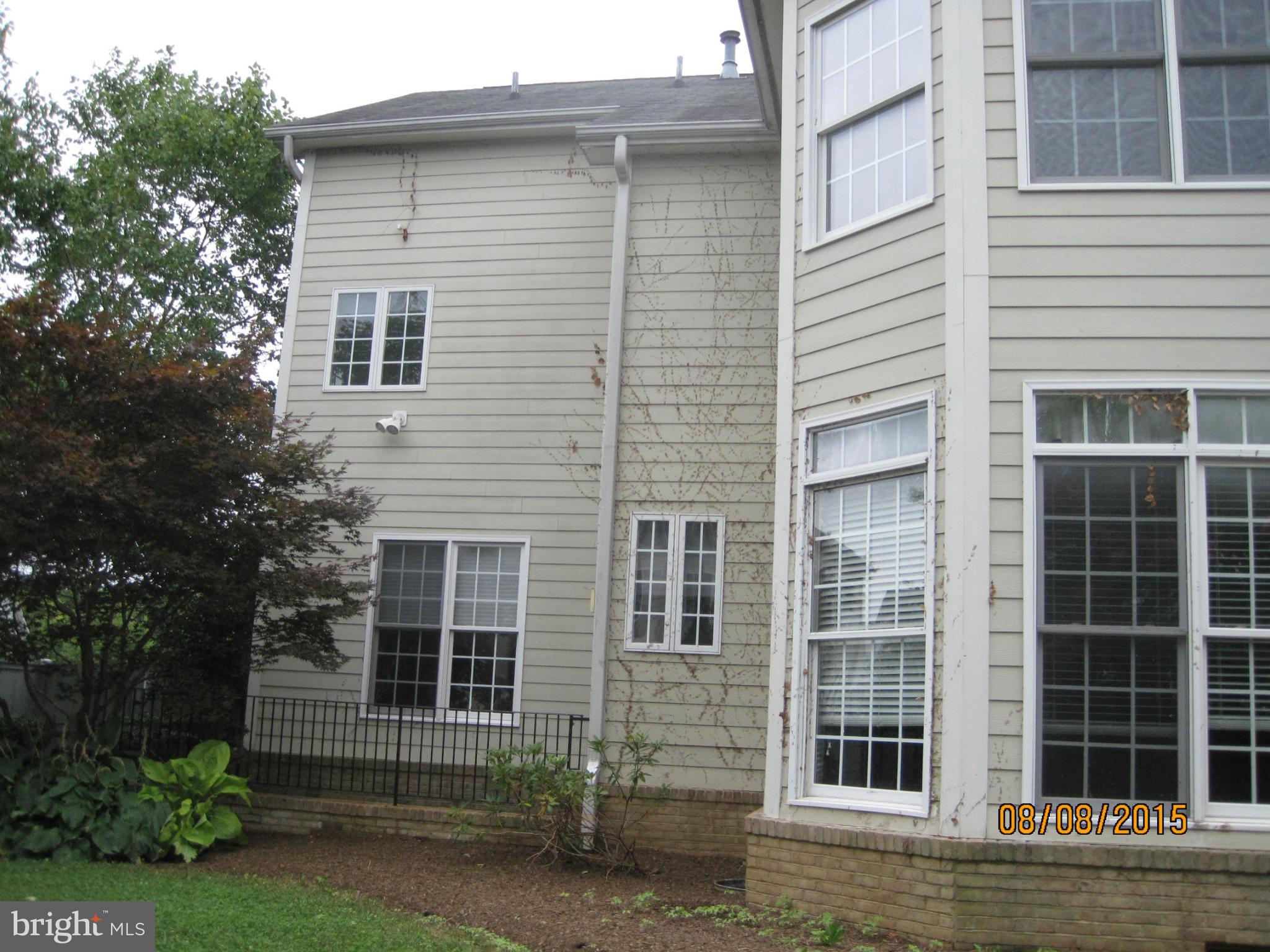 710 Childs Point Road Annapolis, MD 21401 - Photo 5 of 30 Exterior (Rear)