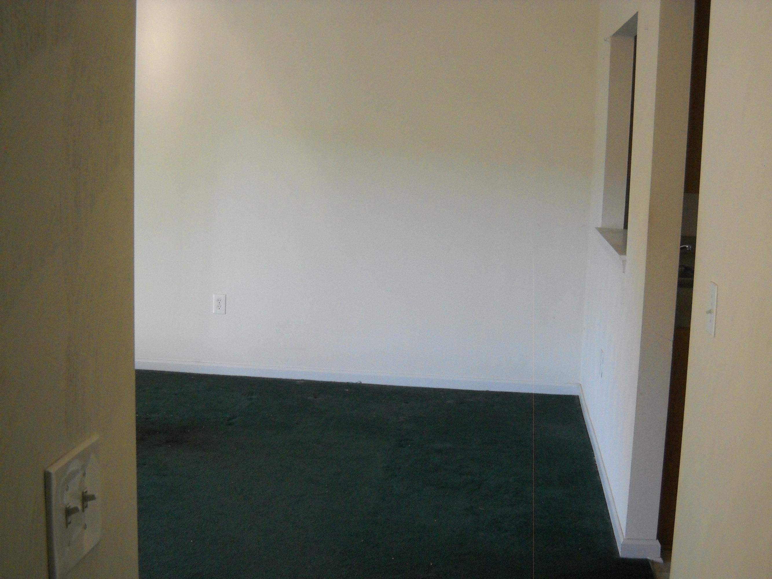 3148 Reed Road Southeast Roanoke, VA 24014 - Photo 12 of 20 a view of small space with a door